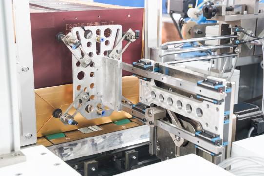 PRY-450A Kağıt Torba İpi Takma Makinesi 4