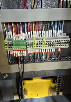 BL1650P Gıda İçecekler Tekstil Emtia Kimyasal Giysi için Elektrikli Otomatik Palet Stretch Film Sarma Makinesi 6